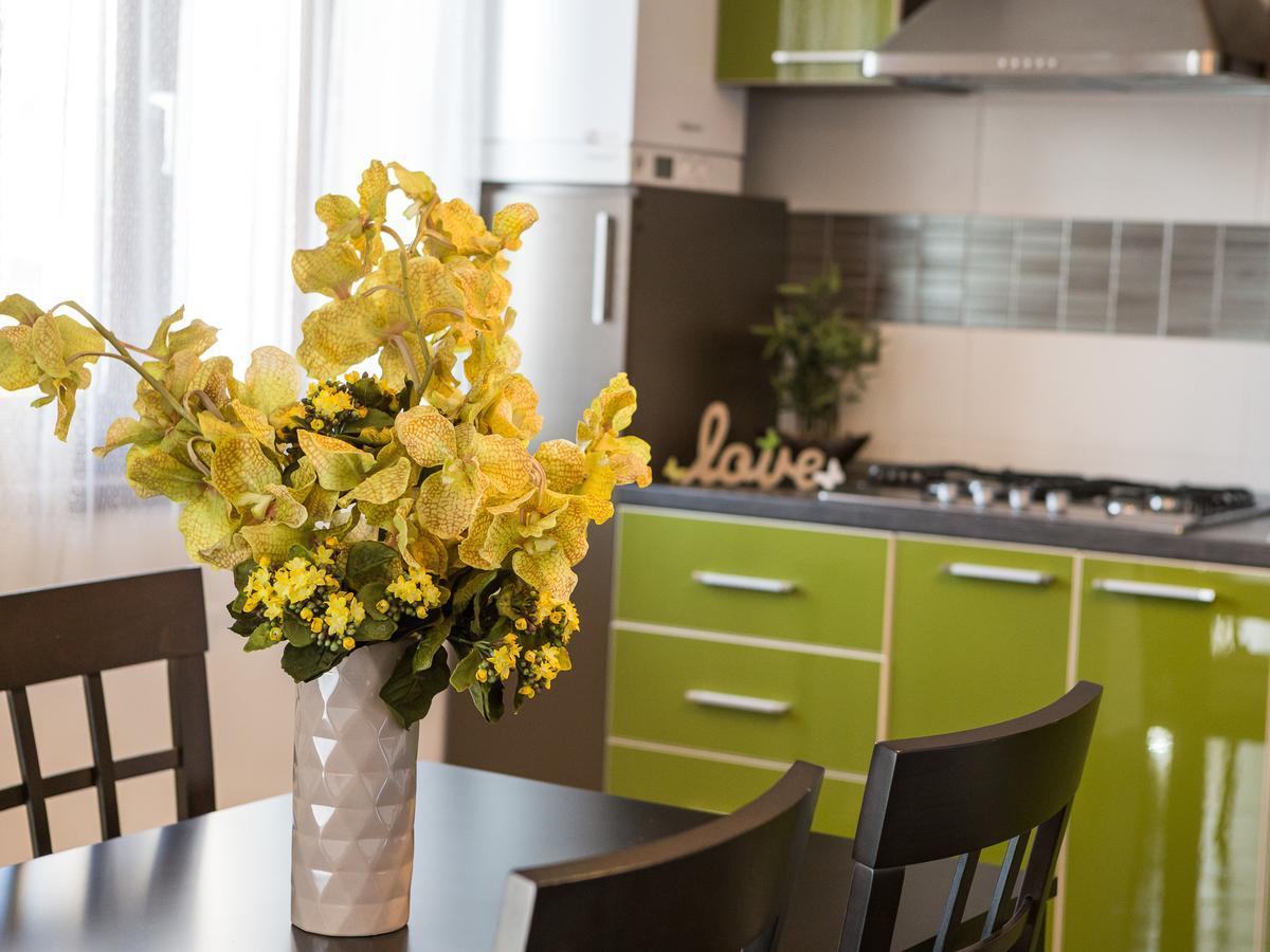 Bragadiru Casa Bella Apartments מראה חיצוני תמונה