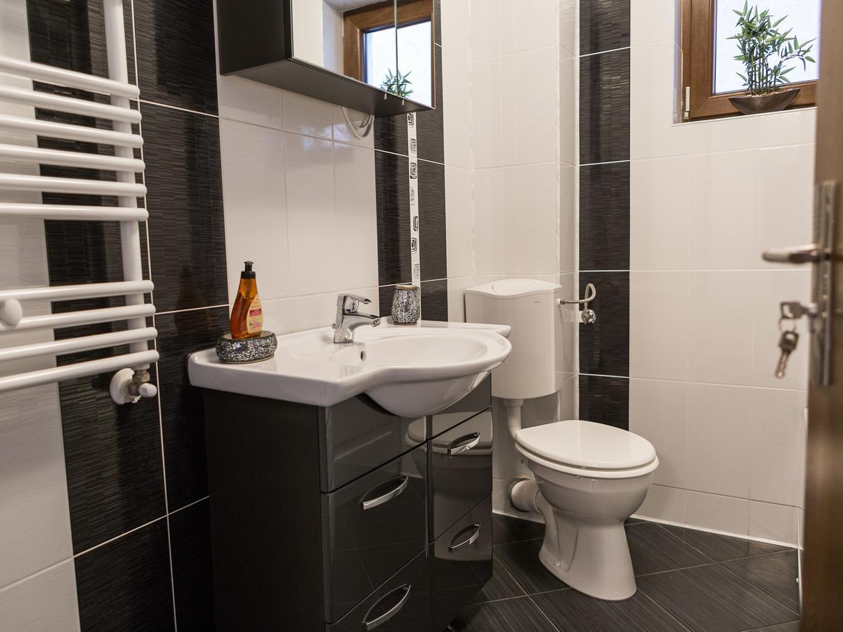 Bragadiru Casa Bella Apartments מראה חיצוני תמונה